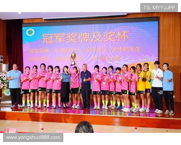 广州足球队在足球速度排行榜中荣获第六名展现出强劲实力与潜力